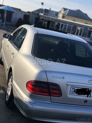 Mercedes E 240 1999, 395,000 km - 2.4 l - Bakı