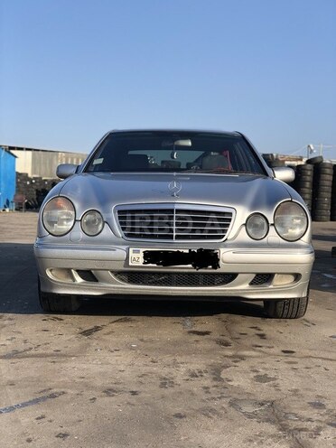 Mercedes E 240 1999, 395,000 km - 2.4 l - Bakı