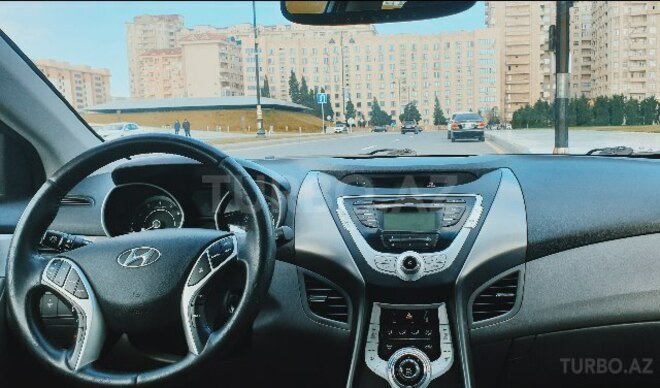 Hyundai Elantra 2011, 119,762 km - 1.8 l - Bakı
