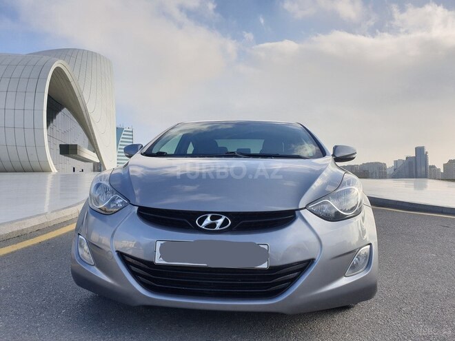Hyundai Elantra 2011, 119,762 km - 1.8 l - Bakı
