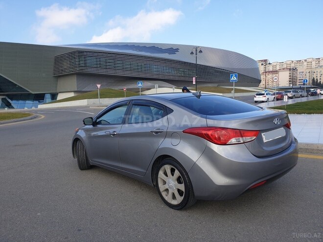 Hyundai Elantra 2011, 119,762 km - 1.8 l - Bakı
