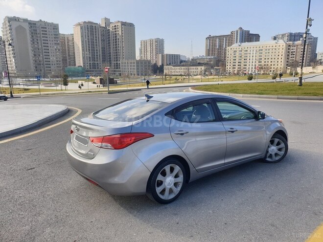Hyundai Elantra 2011, 119,762 km - 1.8 l - Bakı