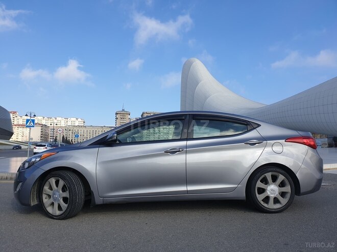 Hyundai Elantra 2011, 119,762 km - 1.8 l - Bakı