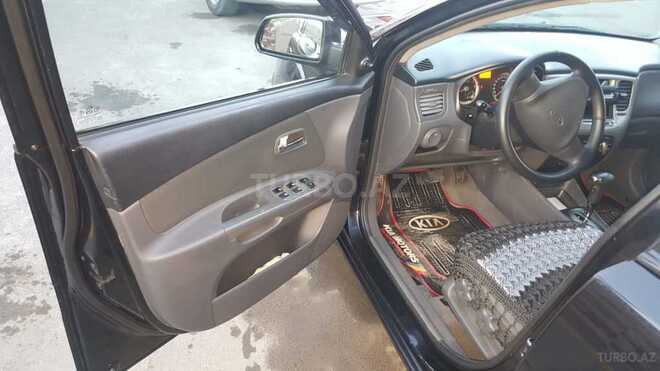 Kia Rio 2006, 319,414 km - 1.4 l - Yevlax