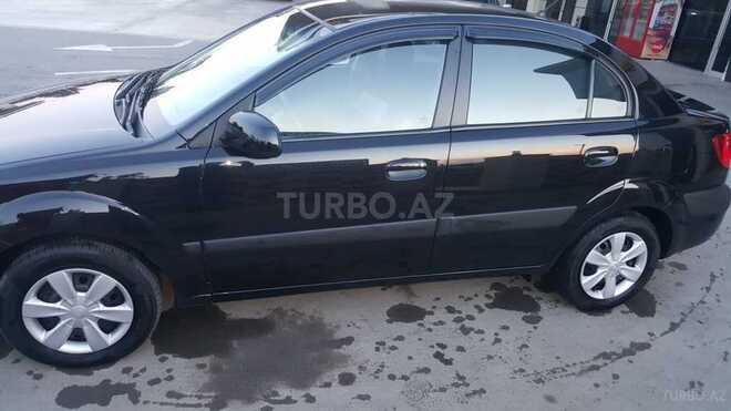 Kia Rio 2006, 319,414 km - 1.4 l - Yevlax