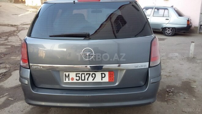 Opel Astra 2006, 176,800 km - 1.9 l - Bakı