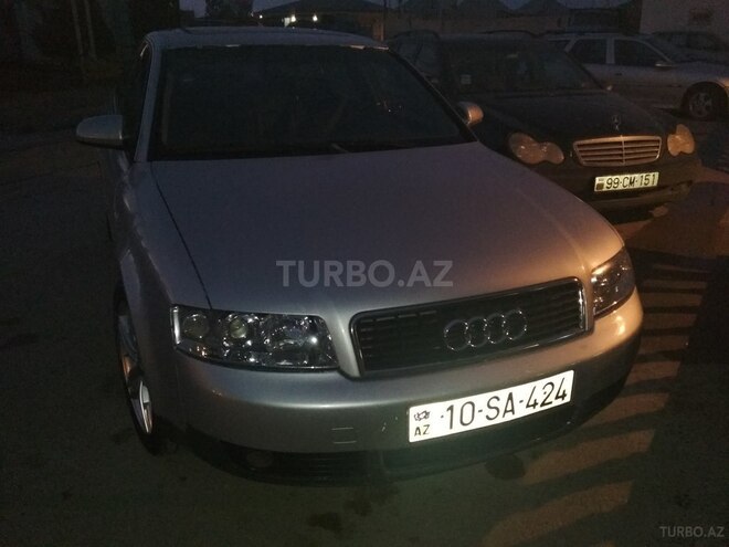 Audi A4 2001, 198,000 km - 0.2 l - Bakı