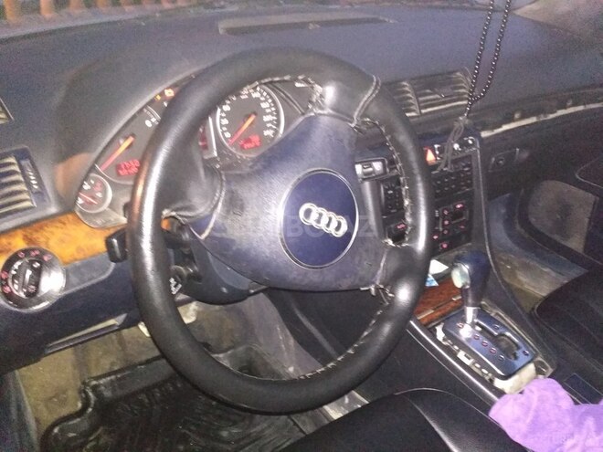 Audi A4 2001, 198,000 km - 0.2 l - Bakı