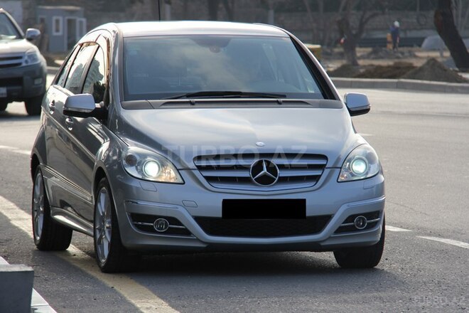 Mercedes B 170 2008, 74,000 km - 1.7 l - Bakı