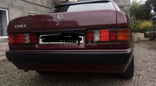 Mercedes 190 1990, 251,324 km - 1.8 л - Masallı