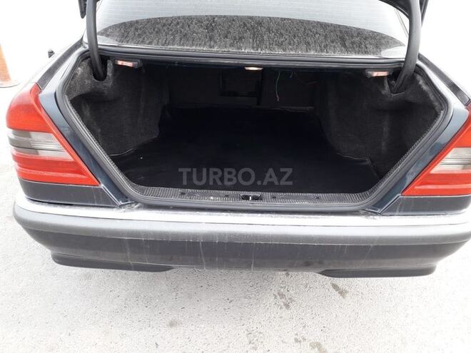 Mercedes C 230 1997, 250,000 km - 2.3 l - Bakı