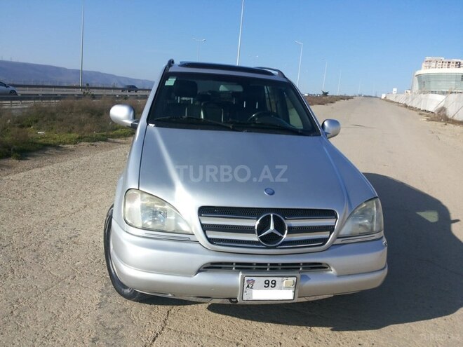 Mercedes ML 320 2000, 215,000 km - 3.2 l - Bakı