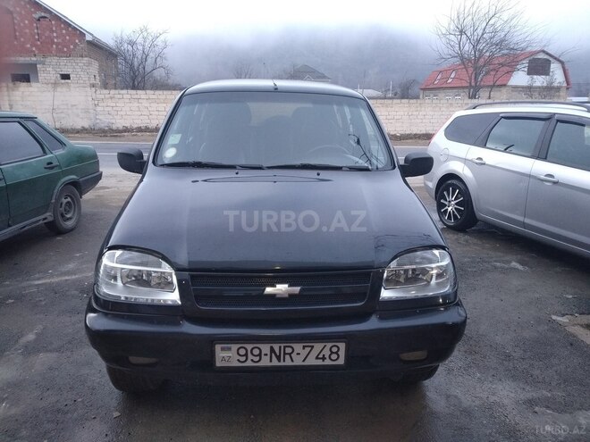 Chevrolet Niva 2007, 234,000 km - 1.7 l - Qusar
