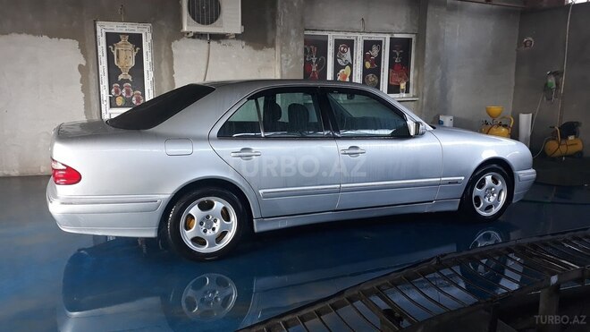 Mercedes E 200 2000, 216,000 km - 2.0 l - Gəncə