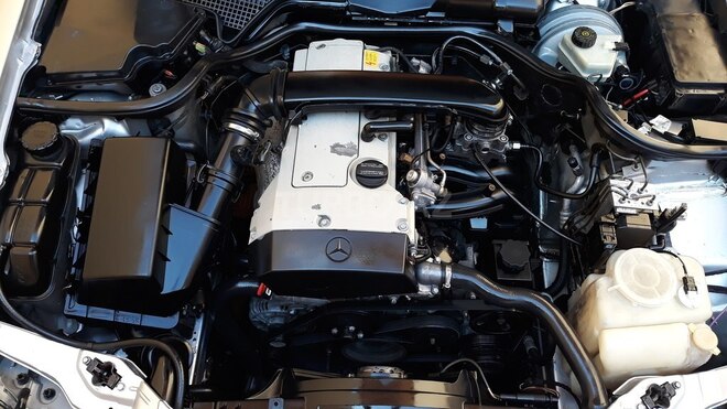 Mercedes E 200 2000, 216,000 km - 2.0 l - Gəncə