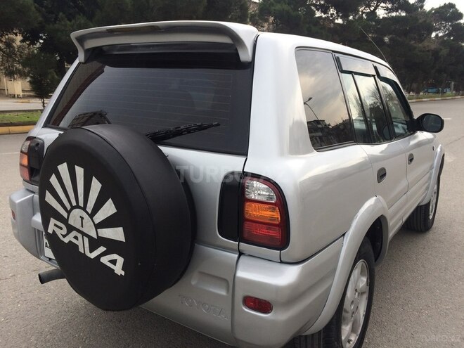 Toyota RAV4 1996, 185,041 km - 2.0 l - Sumqayıt