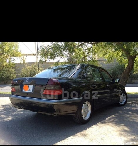 Mercedes C 240 1999, 180,000 km - 2.4 l - Bakı