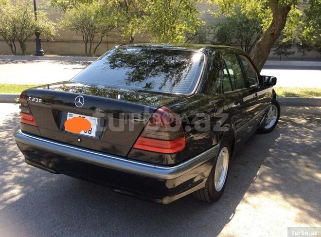 Mercedes C 240 1999, 180,000 km - 2.4 l - Bakı