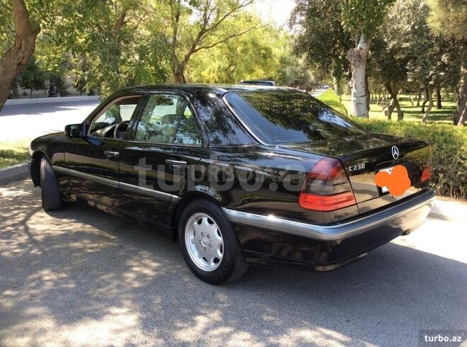 Mercedes C 240 1999, 180,000 km - 2.4 l - Bakı