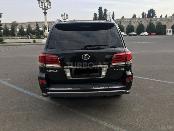 Lexus LX 570 2014, 10,200 km - 5.7 л - Bakı