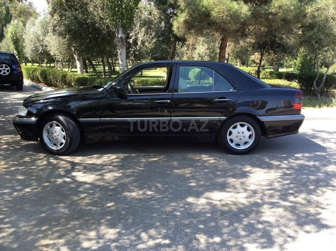 Mercedes C 240 1999, 180,000 km - 2.4 l - Bakı