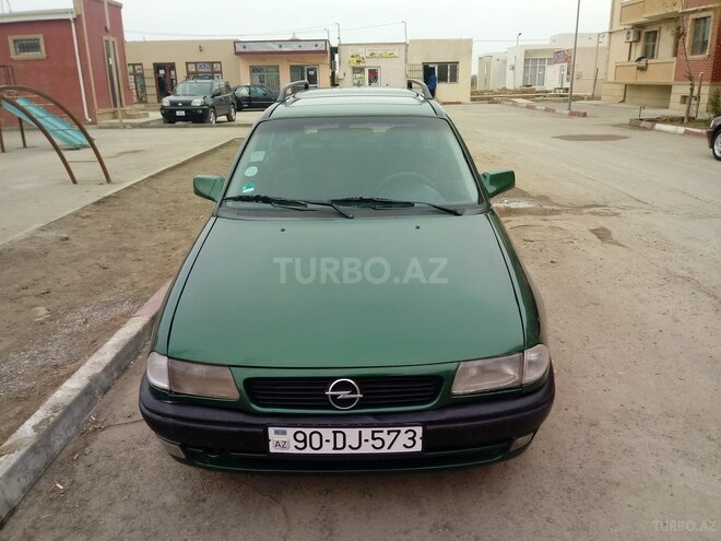 Opel Astra 1996, 498,000 km - 16.0 л - Bakı
