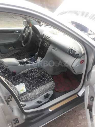 Mercedes C 200 2000, 280,256 km - 2.0 l - Gəncə