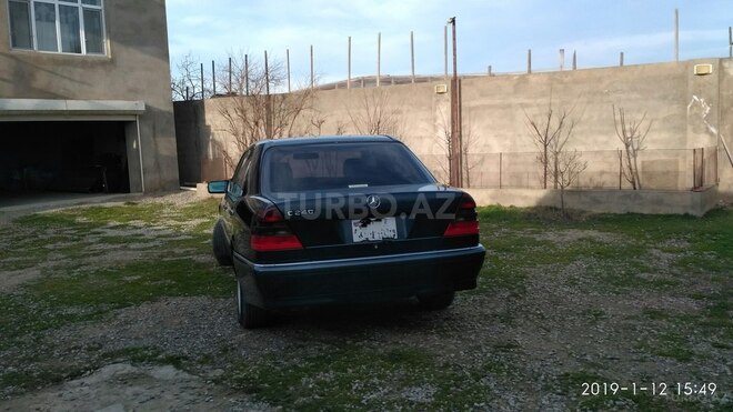 Mercedes C 240 1999, 185,000 km - 2.4 l - Bakı