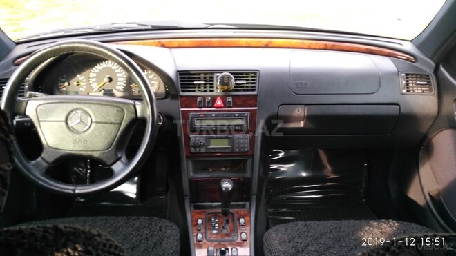 Mercedes C 240 1999, 185,000 km - 2.4 l - Bakı
