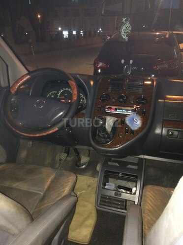 Mercedes Vito 2002, 243,000 km - 2.2 l - Bakı