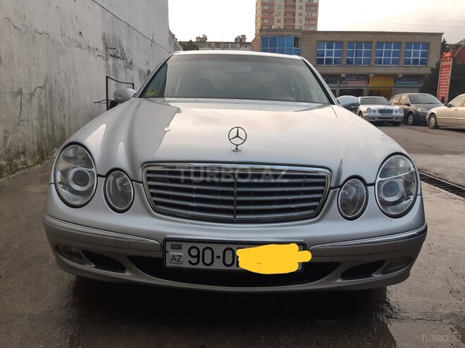 Mercedes E 220 2002, 289,000 km - 2.2 л - Bakı