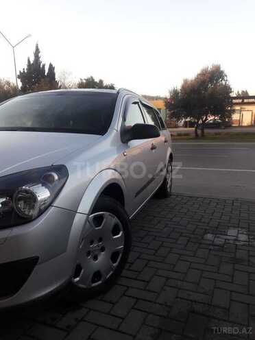 Opel Astra 2005, 270,000 km - 1.9 l - Bakı
