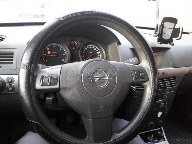 Opel Astra 2005, 270,000 km - 1.9 l - Bakı
