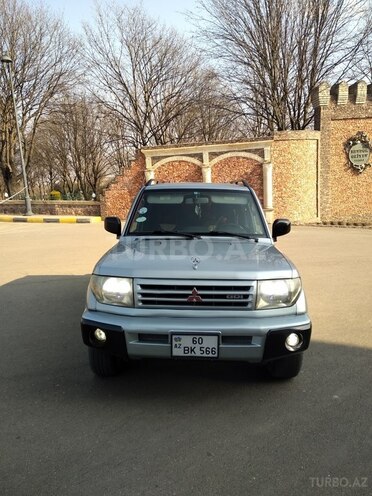 Mitsubishi Pajero io 1998, 180,000 km - 1.8 l - Tovuz