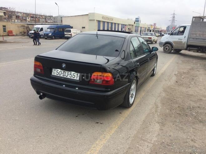 BMW 530 2001, 330,000 km - 3.0 л - Sumqayıt