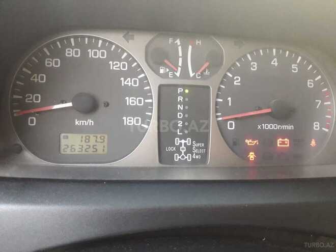 Mitsubishi Pajero io 1999, 263,251 km - 1.8 l - Mingəçevir