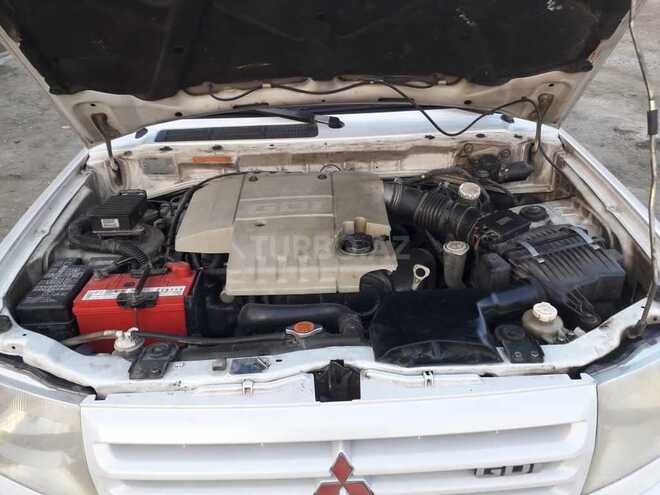 Mitsubishi Pajero io 1999, 263,251 km - 1.8 l - Mingəçevir