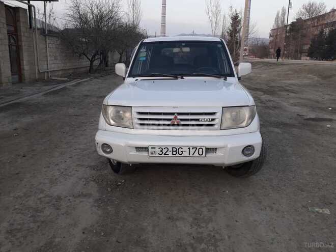 Mitsubishi Pajero io 1999, 263,251 km - 1.8 l - Mingəçevir