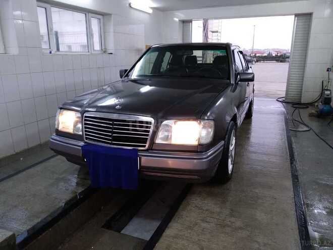 Mercedes E 280 1994, 650,000 km - 2.8 л - Bakı