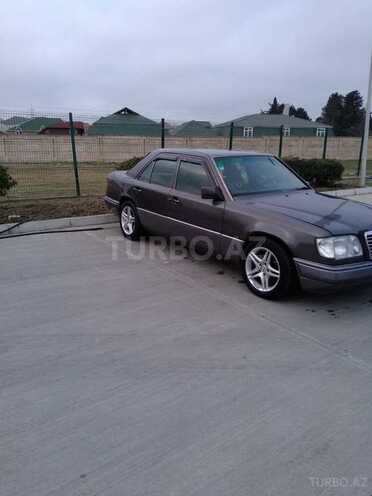 Mercedes E 280 1994, 650,000 km - 2.8 л - Bakı
