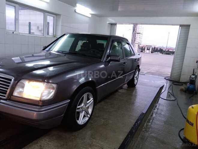 Mercedes E 280 1994, 650,000 km - 2.8 л - Bakı