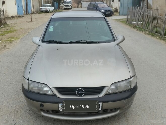 Opel Vectra 1996, 379,000 km - 2.0 l - Sumqayıt