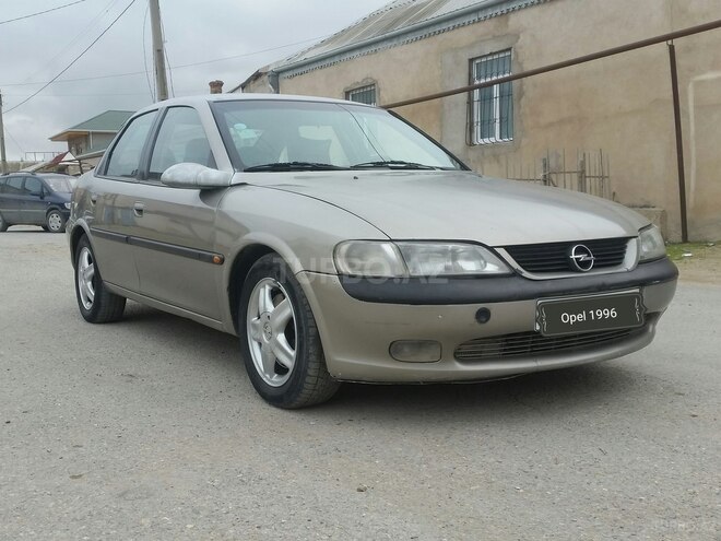 Opel Vectra 1996, 379,000 km - 2.0 l - Sumqayıt