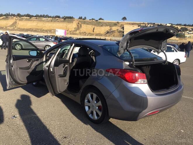 Hyundai Elantra 2011, 52,000 km - 1.8 l - Bakı