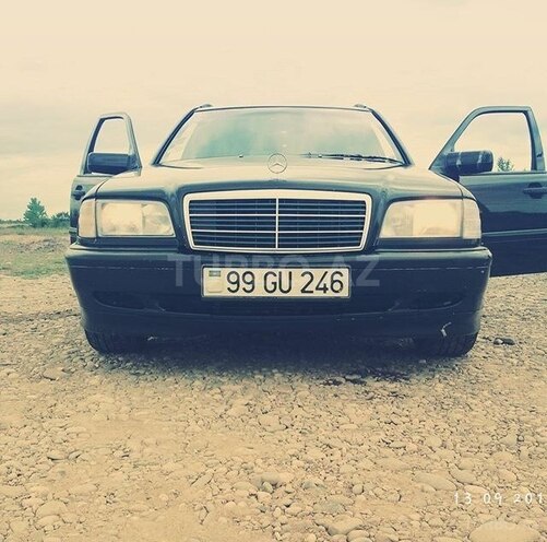 Mercedes C 220 1999, 483,278 km - 2.2 л - Xaçmaz