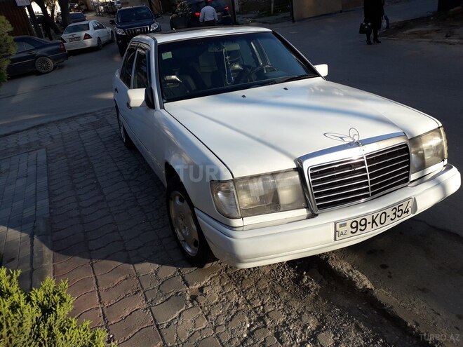 Mercedes E 250 1989, 888,888 km - 2.5 l - Bakı