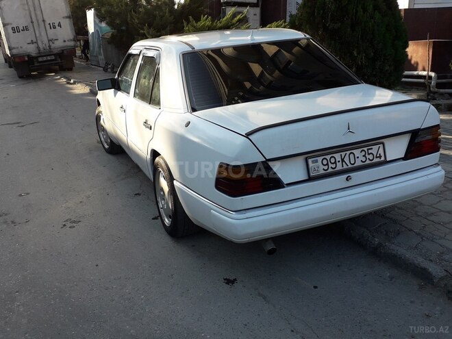 Mercedes E 250 1989, 888,888 km - 2.5 l - Bakı