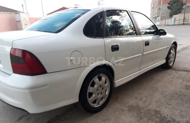 Opel Vectra 2000, 266,000 km - 1.8 l - Bakı