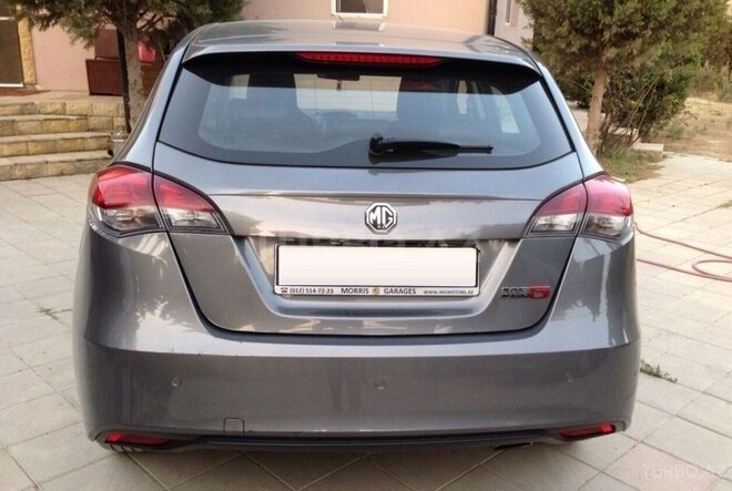 MG 5 2012, 135,000 km - 1.5 l - Bakı