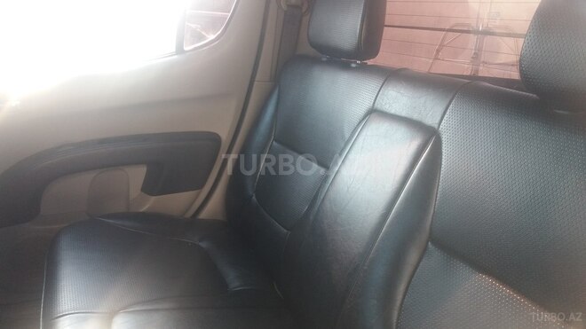 Mitsubishi L200 2008, 185,000 km - 2.5 l - Bakı